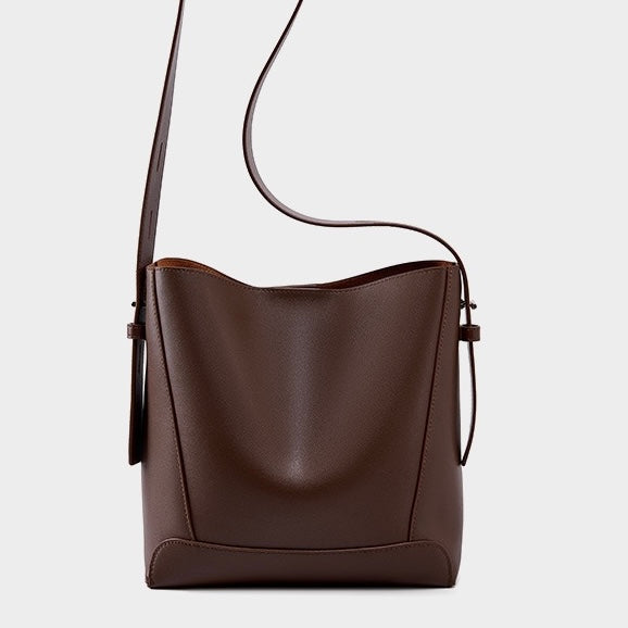 Borsa a Secchiello Oversized in Vera Pelle a Spalla e Crossbody