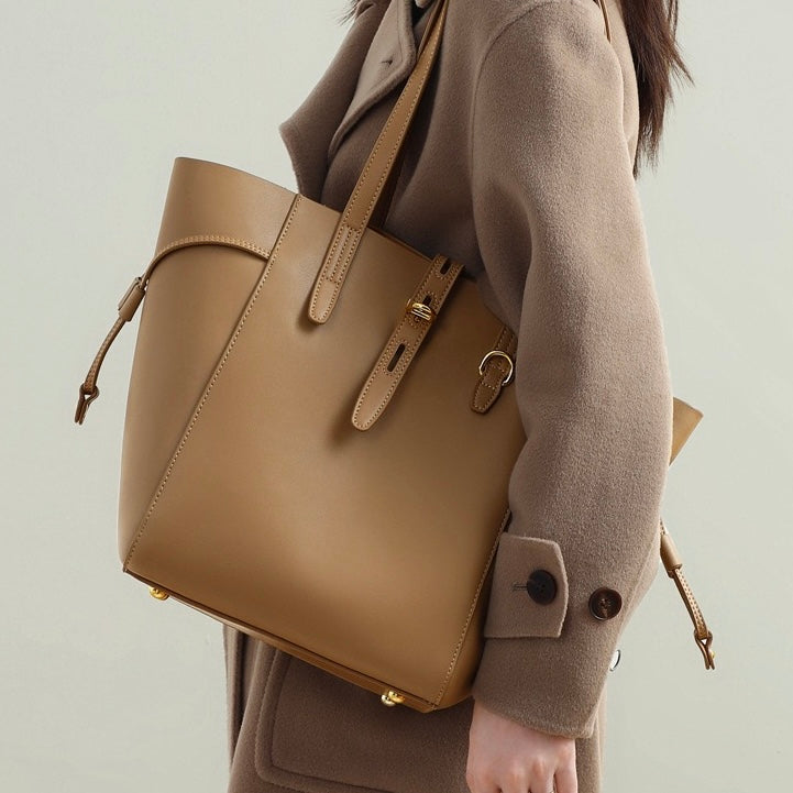 Borsa Tote Vintage in Vera Pelle con Chiusura a Lucchetto