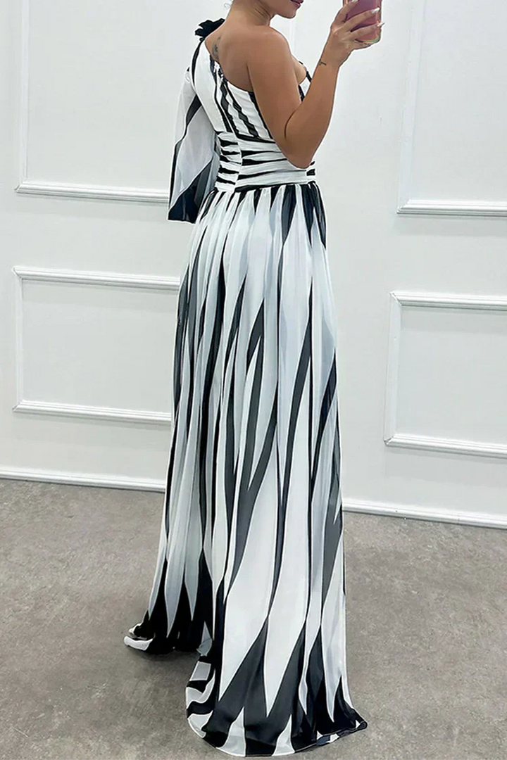 Shiloh - Elegante Abito Lungo a Righe con Una Spalla