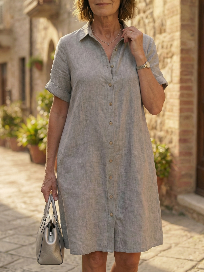 Valerine | Abito da Passeggio nel Cortile