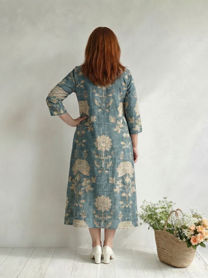 Skye | Abito Midi Floreale dalla Forma Delicata
