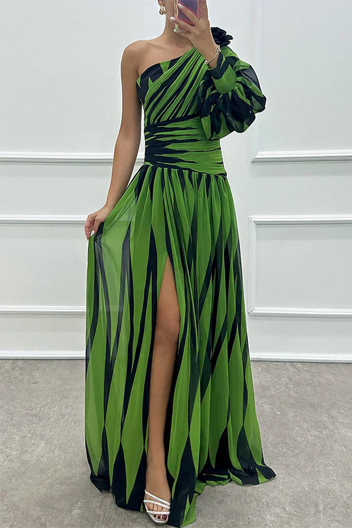 Shiloh - Elegante Abito Lungo a Righe con Una Spalla