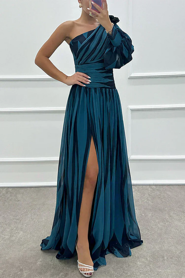 Shiloh - Elegante Abito Lungo a Righe con Una Spalla