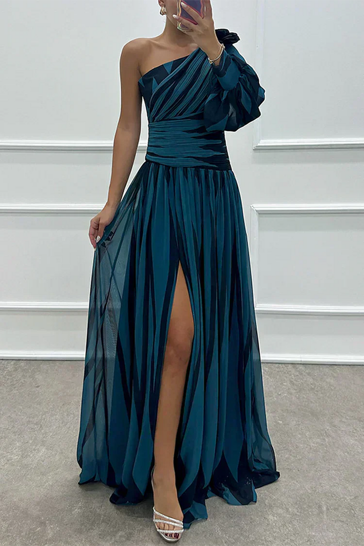 Shiloh - Elegante Abito Lungo a Righe con Una Spalla