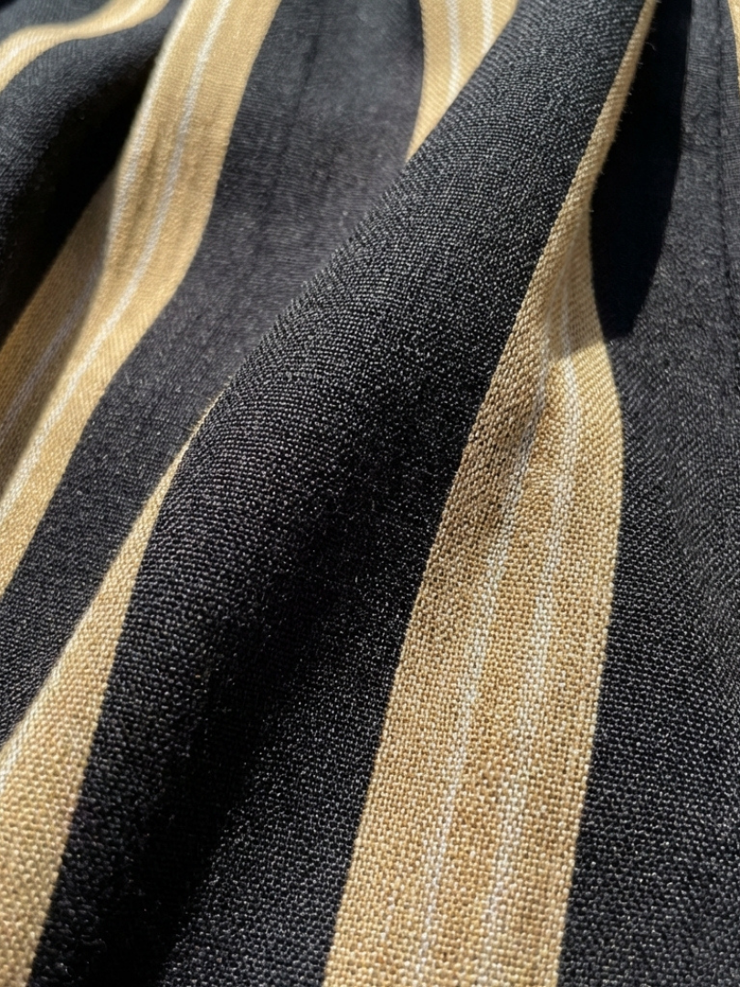 Lina | Vestito Midi a Portafoglio a Righe con Scollo a V e Maniche Corte