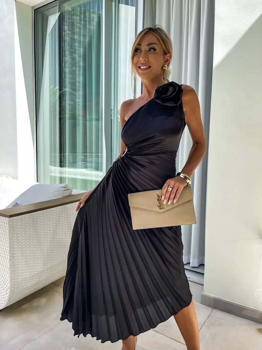 Eya™ | Elegante abito lungo monospalla a fiori