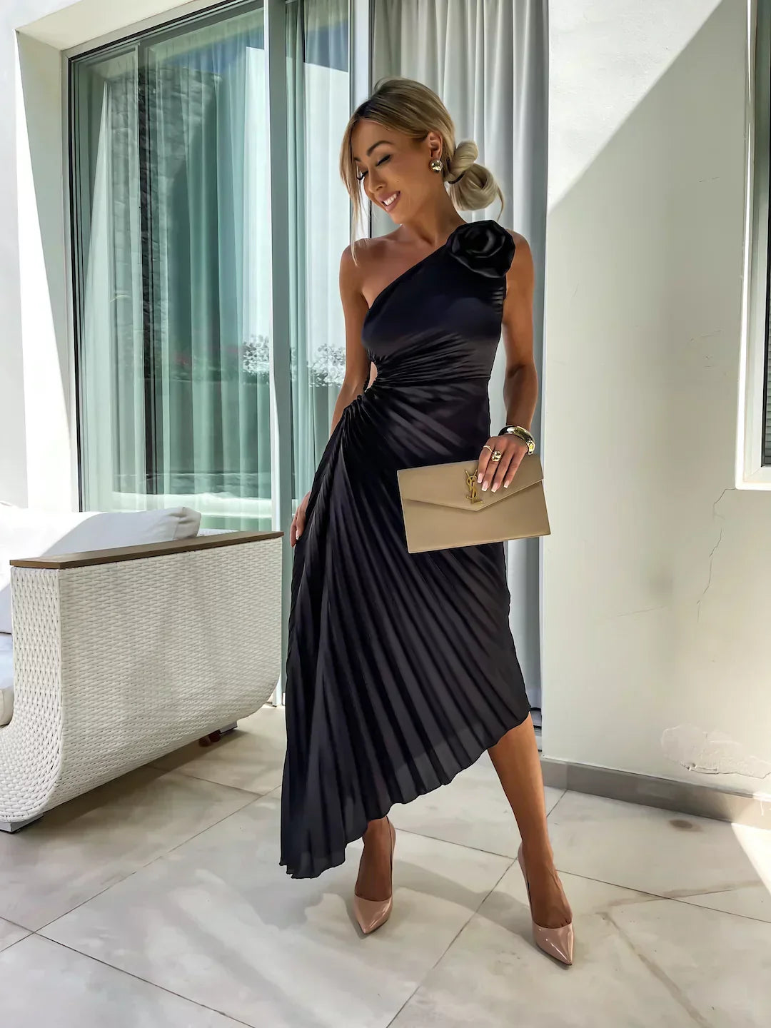 Eya™ | Elegante abito lungo monospalla a fiori